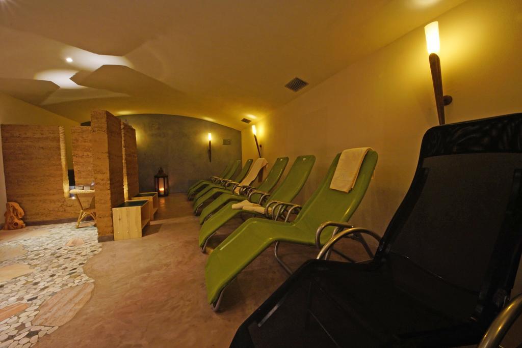 Garni Sirio Aparthotel Colfosco Exterior photo