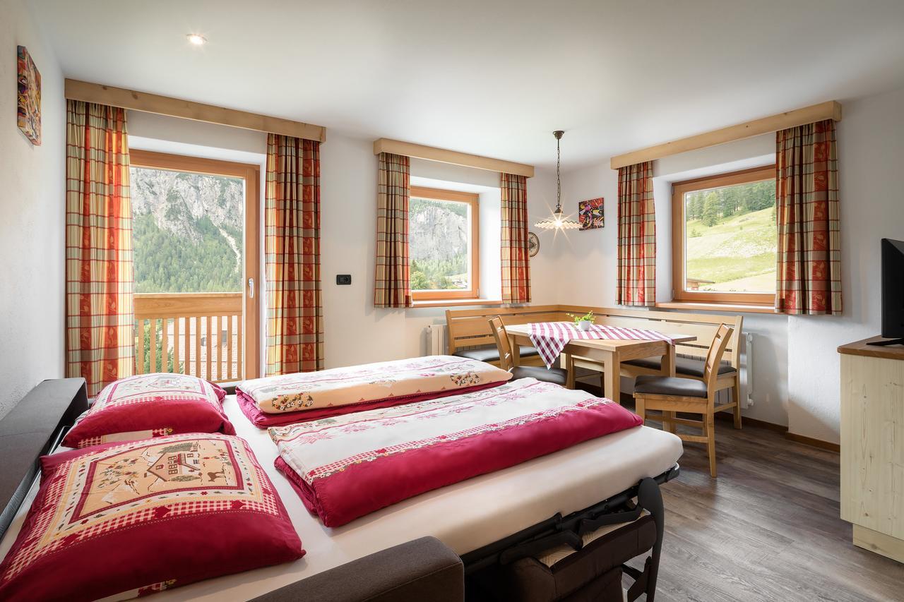 Garni Sirio Aparthotel Colfosco Exterior photo